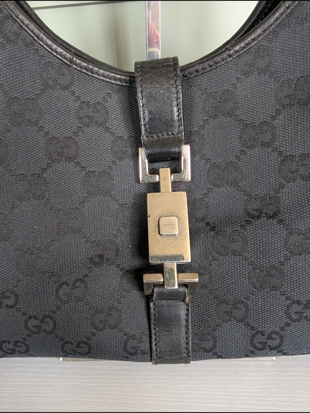 vintage Gucci Jackie Bardot Hobo Bag, recognized by its classic half-moon - Picture 4 of 16